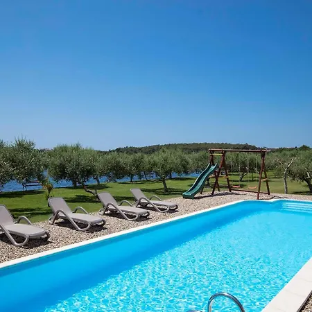 Zuccon Villa