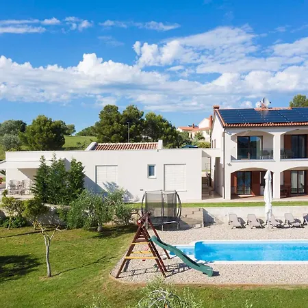 Zuccon Villa Pomer